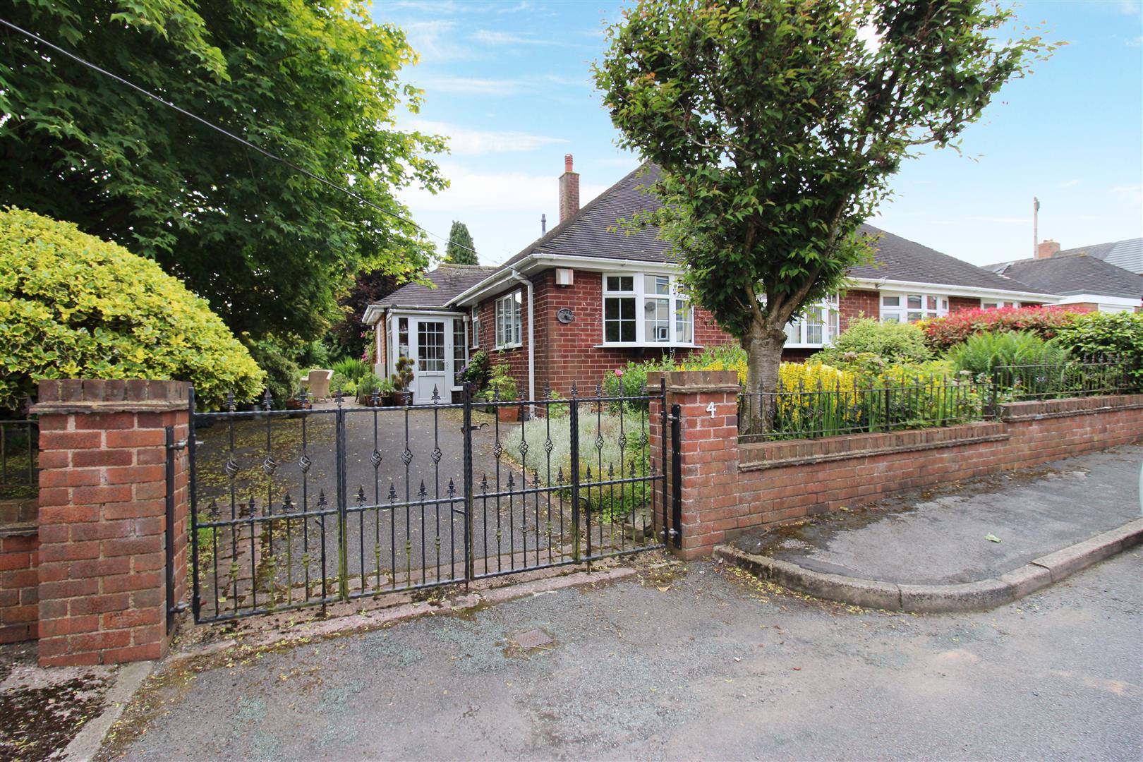 Shotsfield Place, Milton, Stoke-On-Trent